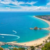 Alegre apto con piscina, a 300m de la playa.