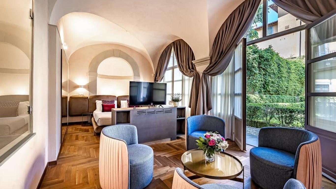 Hotel La Scaletta al Ponte Vecchio da 64 €. Hotel a Firenze - KAYAK