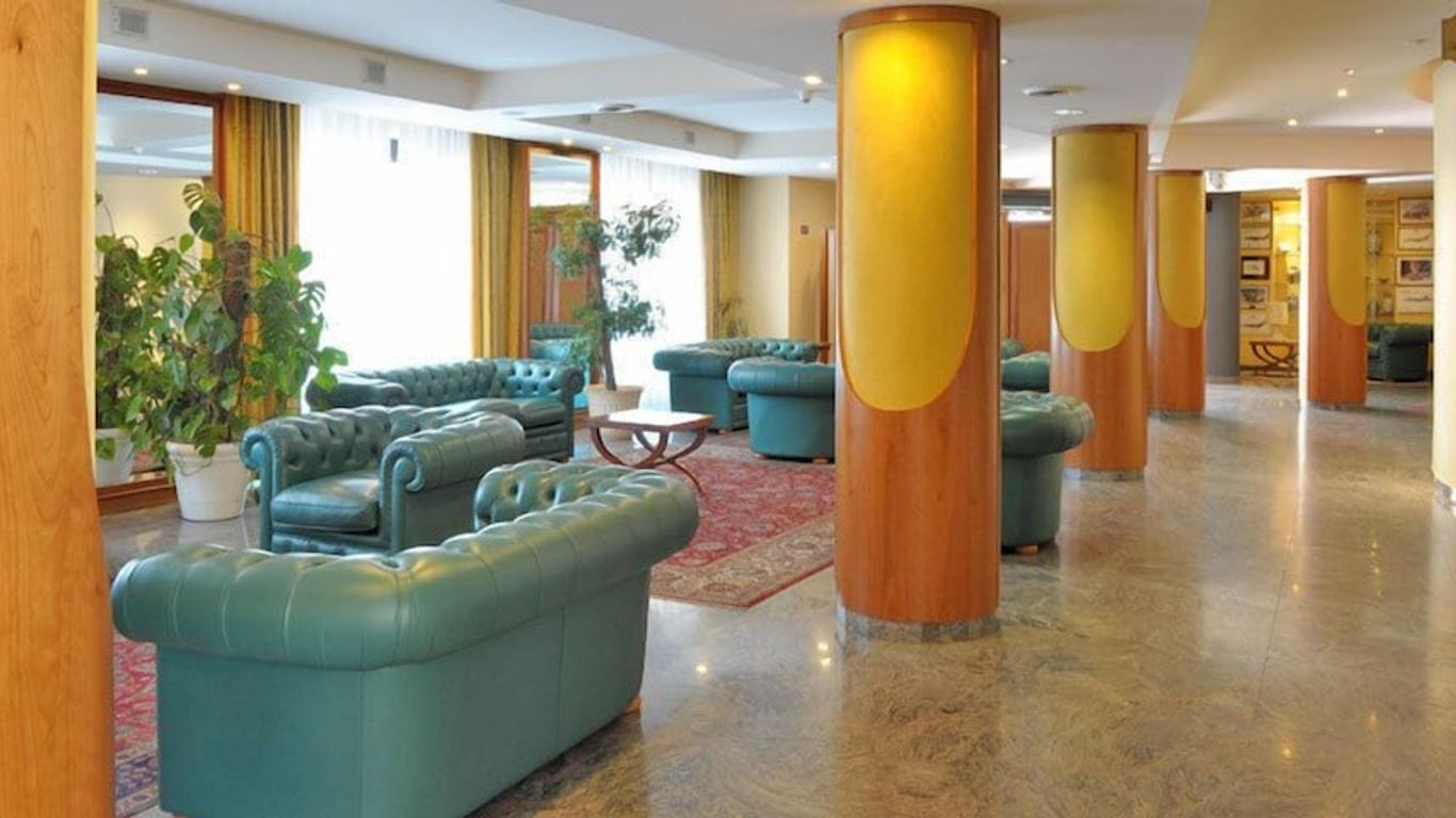 Hotel Svevo da 75 €. Hotel a Gioia del Colle - KAYAK