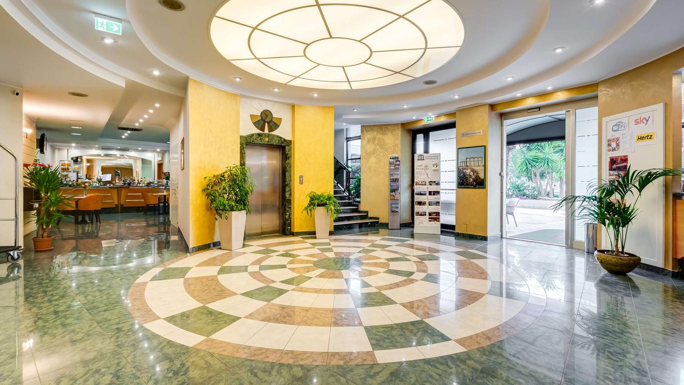 Best Western Hotel Imperiale da 63 €. Hotel a Nova Siri Marina - KAYAK